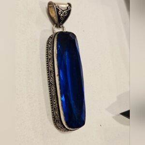 Artisan Electric Blue Fauceted Glass Pendant 925 Sterling Silver Pendant